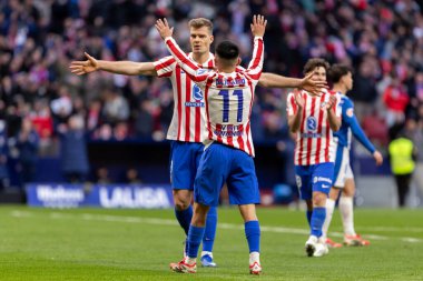 Madrid, İspanya - 19 Ocak 2026: Madrid 'de Atletico Madrid ile Alaves arasında oynanan lig maçı. Maç sırasında Atletico Madrid oyuncuları. EA Spor Ligi 2026. İspanyol futbolu.