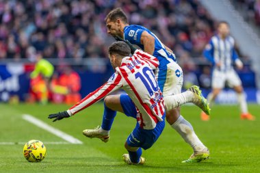 Madrid, İspanya - 19 Ocak 2026: Madrid 'de Atletico Madrid ile Alaves arasında oynanan lig maçı. Maç sırasında Atletico Madrid oyuncuları. EA Spor Ligi 2026. İspanyol futbolu.