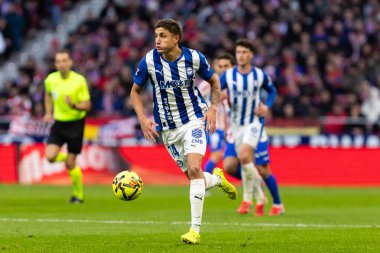 Madrid, İspanya - 19 Ocak 2026: Madrid 'de Atletico Madrid ile Alaves arasında oynanan lig maçı. Maç sırasında Alaves oyuncuları. EA Spor Ligi 2026. İspanyol futbolu.