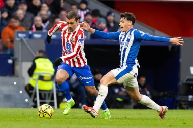 Madrid, İspanya - 19 Ocak 2026: Madrid 'de Atletico Madrid ile Alaves arasında oynanan lig maçı. Maç sırasında Atletico Madrid oyuncuları. EA Spor Ligi 2026. İspanyol futbolu.