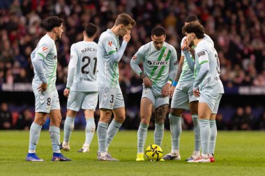 Madrid, İspanya - 8 Şubat 2026: Madrid 'de Atletico Madrid ile Real Betis arasında oynanan lig maçı. Maç sırasında gerçek Betis oyuncuları.