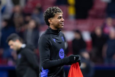 Madrid, İspanya - 12 Şubat 2026: Atletico Madrid ile FC Barcelona arasında Copa del Rey yarı final maçı. FC Barcelona oyuncuları maç boyunca.