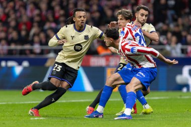 Madrid, İspanya - 12 Şubat 2026: Atletico Madrid ile FC Barcelona arasında Copa del Rey yarı final maçı. FC Barcelona oyuncuları maç boyunca.