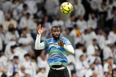 Madrid, İspanya - 14 Şubat 2026: Real Madrid ile Real Sociedad arasındaki lig maçı Madrid 'de oynandı. Maç sırasında Real Madrid oyuncuları. EA Spor Ligi. İspanya Ligi.