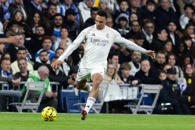 Madrid, İspanya - 14 Şubat 2026: Real Madrid ile Real Sociedad arasındaki lig maçı Madrid 'de oynandı. Maç sırasında Real Madrid oyuncuları. EA Spor Ligi. İspanya Ligi.