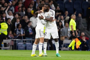 Madrid, İspanya - 14 Şubat 2026: Real Madrid ile Real Sociedad arasındaki lig maçı Madrid 'de oynandı. Maç sırasında Real Madrid oyuncuları. EA Spor Ligi. İspanya Ligi.