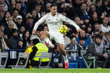 Madrid, İspanya - 14 Şubat 2026: Real Madrid ile Real Sociedad arasındaki lig maçı Madrid 'de oynandı. Maç sırasında Real Madrid oyuncuları. EA Spor Ligi. İspanya Ligi.