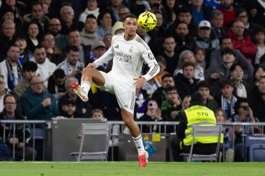 Madrid, İspanya - 14 Şubat 2026: Real Madrid ile Real Sociedad arasındaki lig maçı Madrid 'de oynandı. Maç sırasında Real Madrid oyuncuları. EA Spor Ligi. İspanya Ligi.