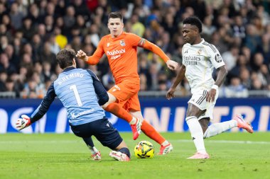 Madrid, İspanya - 14 Şubat 2026: Real Madrid ile Real Sociedad arasındaki lig maçı Madrid 'de oynandı. Maç sırasında Real Madrid oyuncuları. EA Spor Ligi. İspanya Ligi.