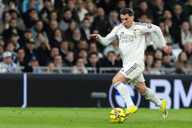 Madrid, İspanya - 14 Şubat 2026: Real Madrid ile Real Sociedad arasındaki lig maçı Madrid 'de oynandı. Maç sırasında Real Madrid oyuncuları. EA Spor Ligi. İspanya Ligi.