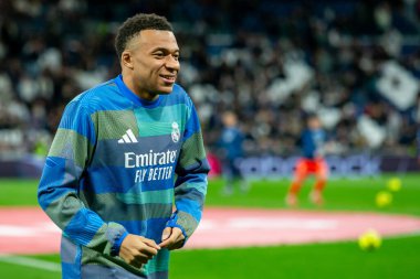 Madrid, İspanya - 14 Şubat 2026: Real Madrid ile Real Sociedad arasındaki lig maçı Madrid 'de oynandı. Maç sırasında Real Madrid oyuncuları. EA Spor Ligi. İspanya Ligi.