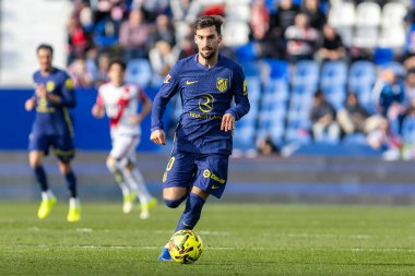 Madrid, İspanya - 15 Şubat 2026: Rayo Vallecano ile Atletico de Madrid arasındaki lig maçı Legans, Madrid 'de oynandı. Atletico de Madrid ve Rayo Vallecano 'dan oyuncular.