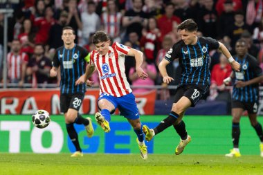 Madrid, İspanya - 24 Şubat 2026: Atltico de Madrid ile Club Brugge arasında oynanan Şampiyonlar Ligi maçı. Maç sırasında Club Brugge oyuncuları. Şampiyonlar Ligi. Nakavt Aşaması.