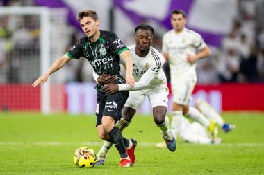 Madrid, İspanya - 14 Mart 2026: Real Madrid ile Elche arasındaki lig maçı Madrid 'deki Santiago Bernabeu Stadyumu' nda oynandı. Maç sırasında Elche oyuncuları. EA Spor Ligi.