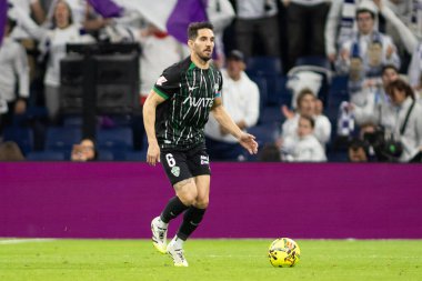 Madrid, İspanya - 14 Mart 2026: Real Madrid ile Elche arasındaki lig maçı Madrid 'deki Santiago Bernabeu Stadyumu' nda oynandı. Maç sırasında Elche oyuncuları. EA Spor Ligi.