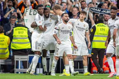 Madrid, İspanya - 14 Mart 2026: Real Madrid ile Elche arasındaki La Liga maçı Madrid 'deki Santiago Bernabu Stadyumu' nda oynandı. Maç sırasında Real Madrid oyuncuları. EA Sports La Liga.