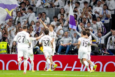 Madrid, İspanya - 14 Mart 2026: Real Madrid ile Elche arasındaki La Liga maçı Madrid 'deki Santiago Bernabu Stadyumu' nda oynandı. Maç sırasında Real Madrid oyuncuları. EA Sports La Liga.