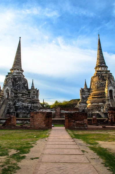 Stupa nel tempio della rovina ad Ayuttha — Foto Stock