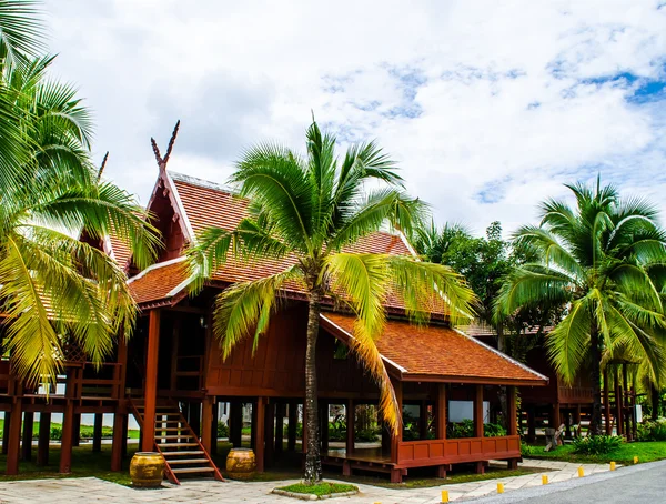 Thai house of the old northern style — Stock Photo, Image