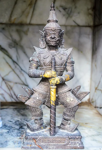 Thai warrior guarding a temple in Thailand — Stock Photo, Image