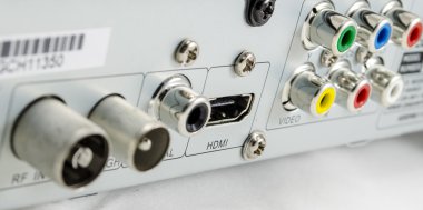 DVD giriş ve çıkış