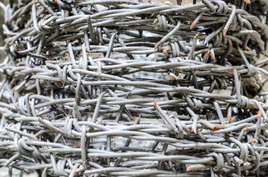 Dikenli tel bobinleri