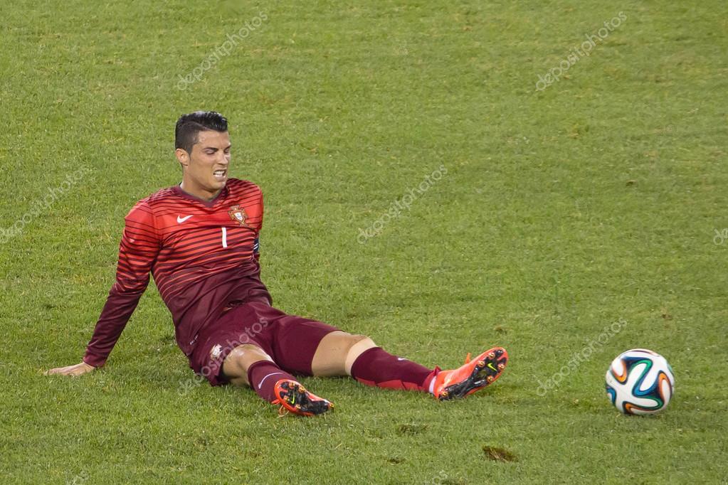 cr7 in portugal jersey