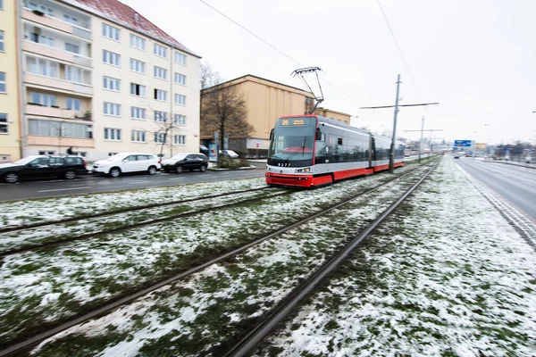 Prague République Tchèque 2021 Tram Arrivée Départ Station Métro Hradcanska — Photo