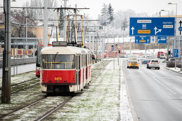 Prague République Tchèque 2021 Tram Arrivée Départ Station Métro Hradcanska — Photo