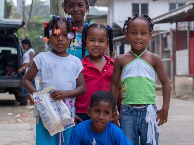 Darien Eyaleti, Panama. 07-18-2019. Orta Amerika, Panama 'nın Darien Eyaleti Yaviza' da yaşayan Afrikalı bir çocuğun portresi..