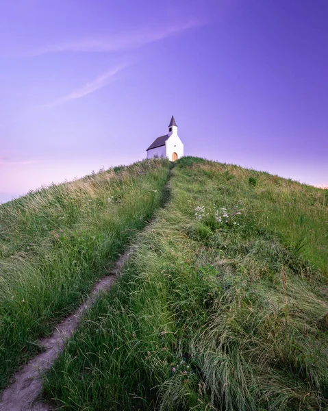 White Little Church Top Hill Terp Leidsenveen Hague Netherlands — Stock Photo, Image