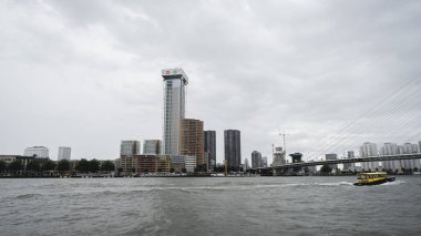 Zalmhaven Kulesi, Rotterdam 'daki Yeni Bina, 4 Temmuz 2021, Rotterdam Hollanda