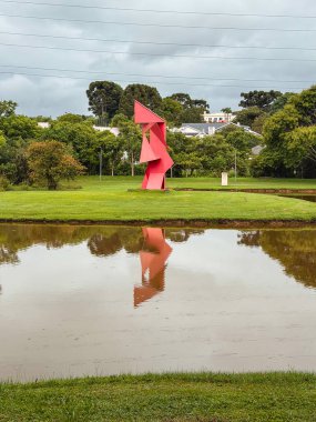 Yağmurlu bir günde Park Tingui. Curitiba PR Brezilya.