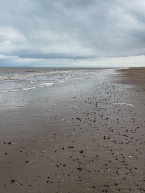 İngiltere 'deki Blackpool plajında akşam.