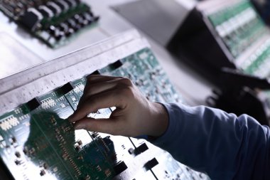 Elektronik, Mikro işlemciler, Elektronik kart, yazılım