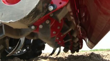 Traktör hazırlık çalışmaları ve hasat zamanı