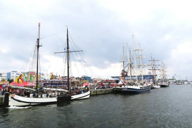  Hansesail Warnemuende ve Rostock Harbor 