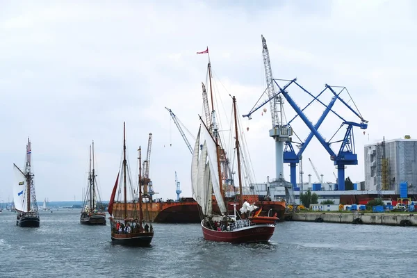 Hansesail em Warnemuende e Rostock porto — Fotografia de Stock