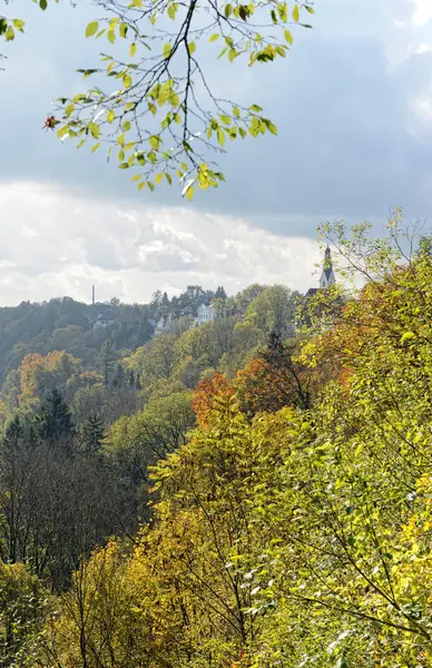 Kościół Pullach Dolinę Rzeki Isar — Zdjęcie stockowe