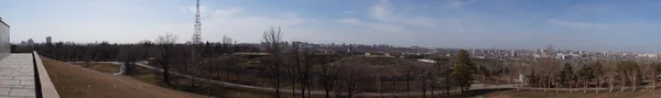 Panorama eteklerinde, memorial kompleksi Mamayev Kurgan Güney Batı kenti 4 Bölüm.
