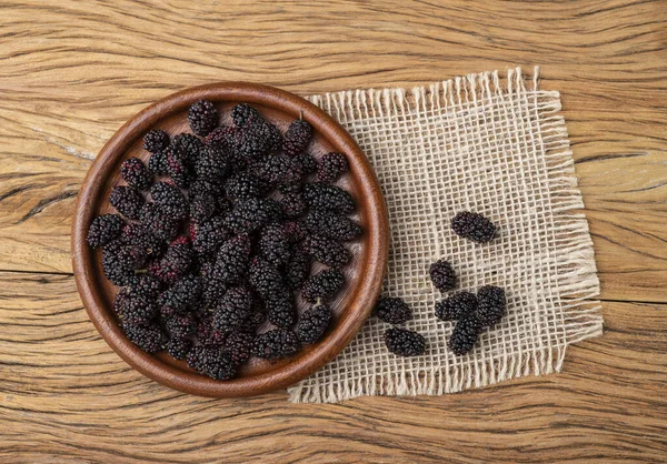 Blackberries Plate Wooden Table — Stock Photo, Image