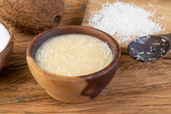 Cremoso Cocada Tradicional Brasileiro Coco Doce Com Coco Ralado — Fotografia de Stock