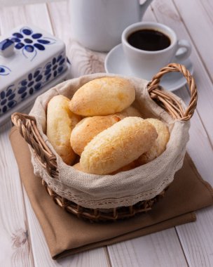 Peynirli çörekler, tipik Güney Amerika bisküvileri..