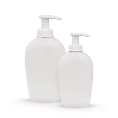 Sıvı sabun ya da şampuan için iki beyaz plastik şişe, beyaz arka planda izole edilmiş. nesnenizi ya da metninizi düzenlemek için yer.