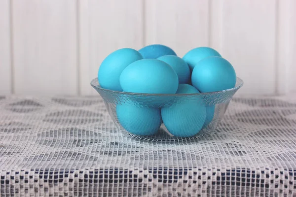 Painted Blue Easter Eggs Transparent Bowl Table — 스톡 사진