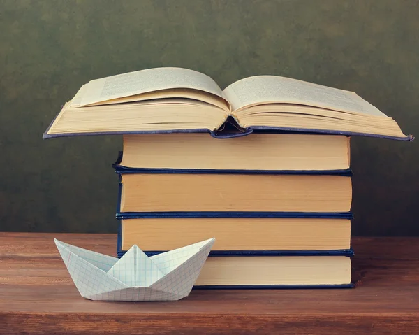 Bodegón con libros — Foto de Stock