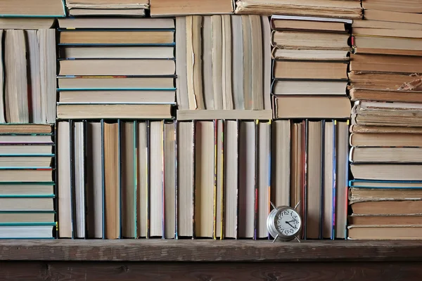 Um fundo de livros . — Fotografia de Stock