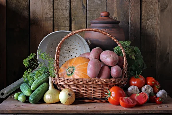 Bodegón con verduras. —  Fotos de Stock