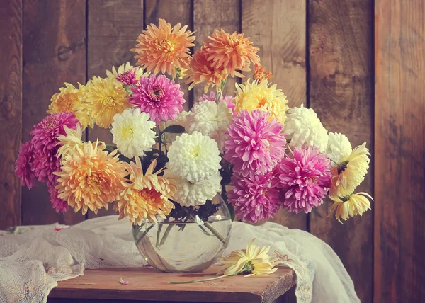 Still life with a bouquet. — Stock Photo, Image