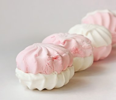 Pembe ve beyaz zephyr